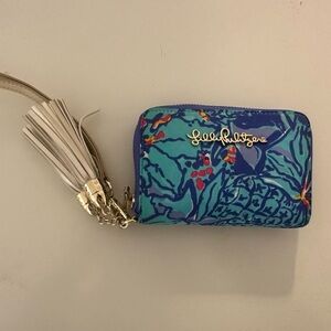 Lilly Pulitzer Blue and Teal Wristlet